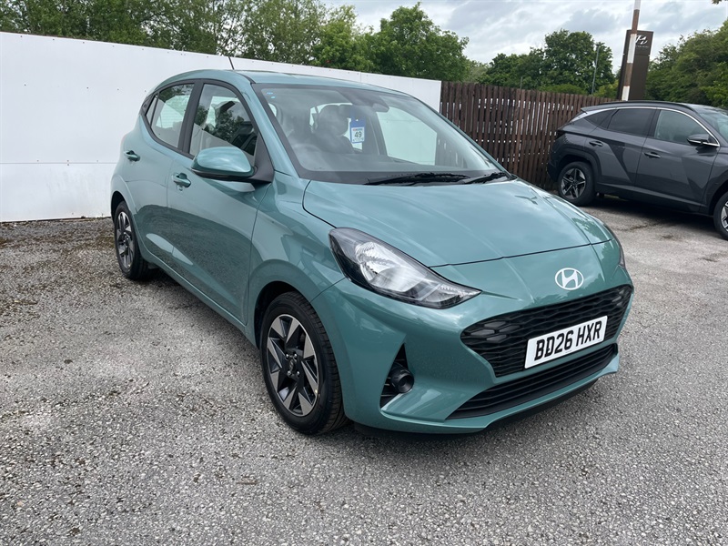 HYUNDAI i10