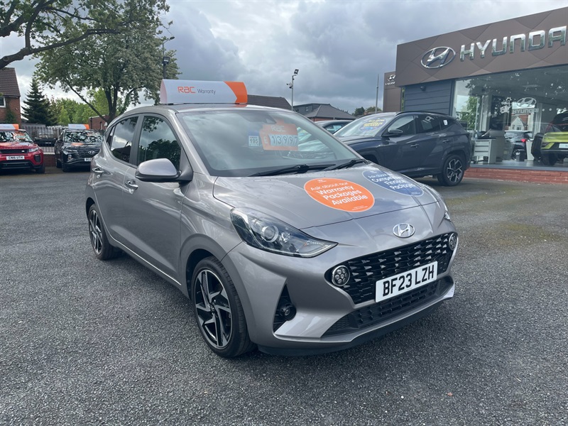 HYUNDAI i10