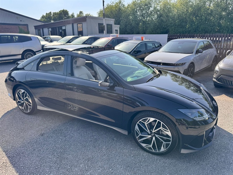 HYUNDAI Ioniq 6