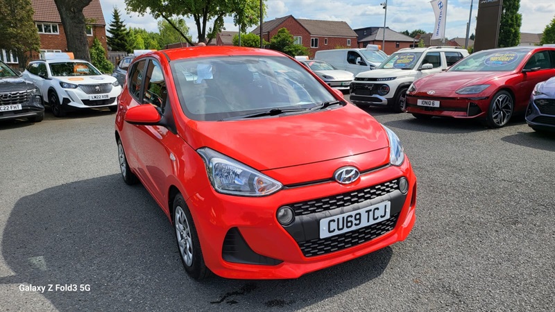 Hyundai i10